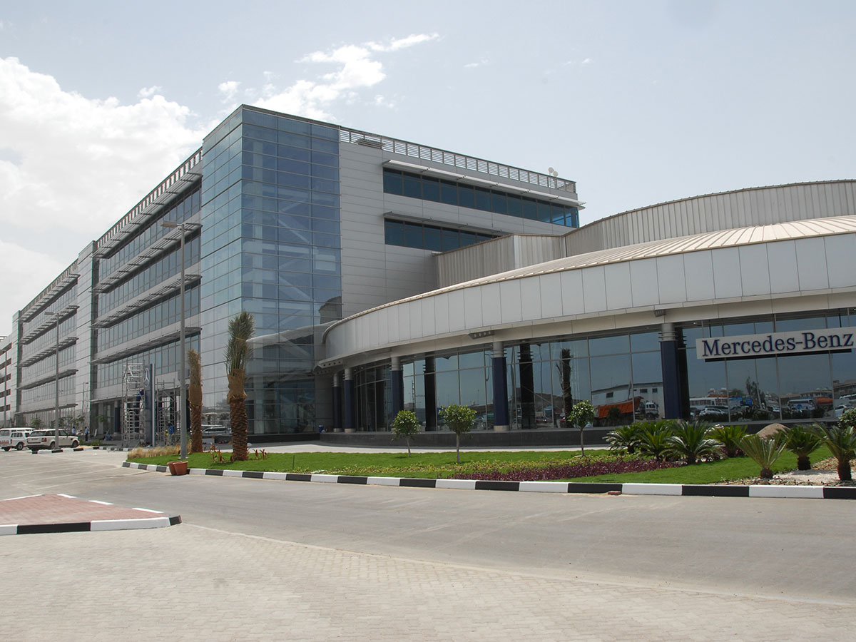 1-abudhabi-mercedes-3